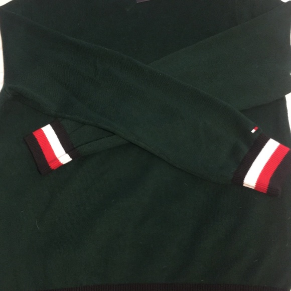 ❌SOLD ❌TOMMY HILFIGER LAWSON CREW - Picture 4 of 5